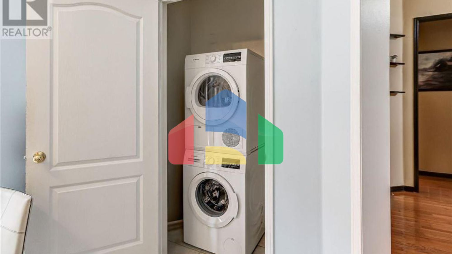 Residential - Single Family Home - Markham, Canada - Canada