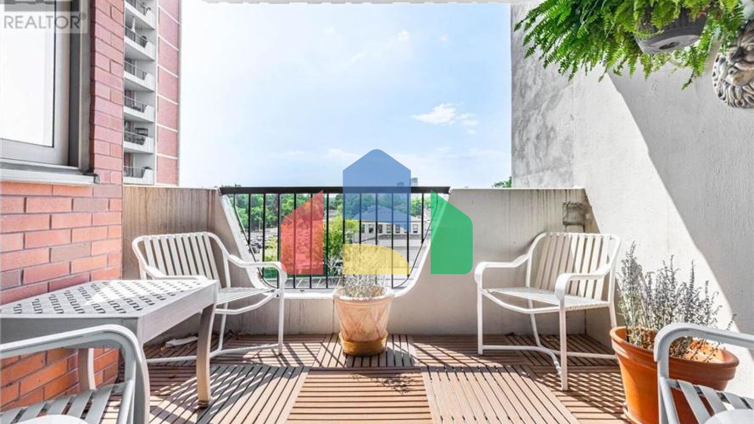 Residential - Condo/Apartment - Markham, Canada - Canada