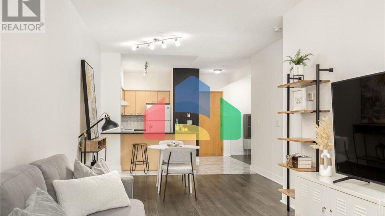 Residential - Single Family Home - Markham, Canada - Canada