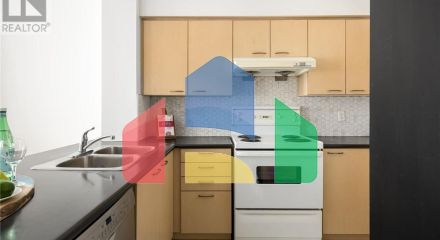 Residential - Single Family Home - Markham, Canada - Canada