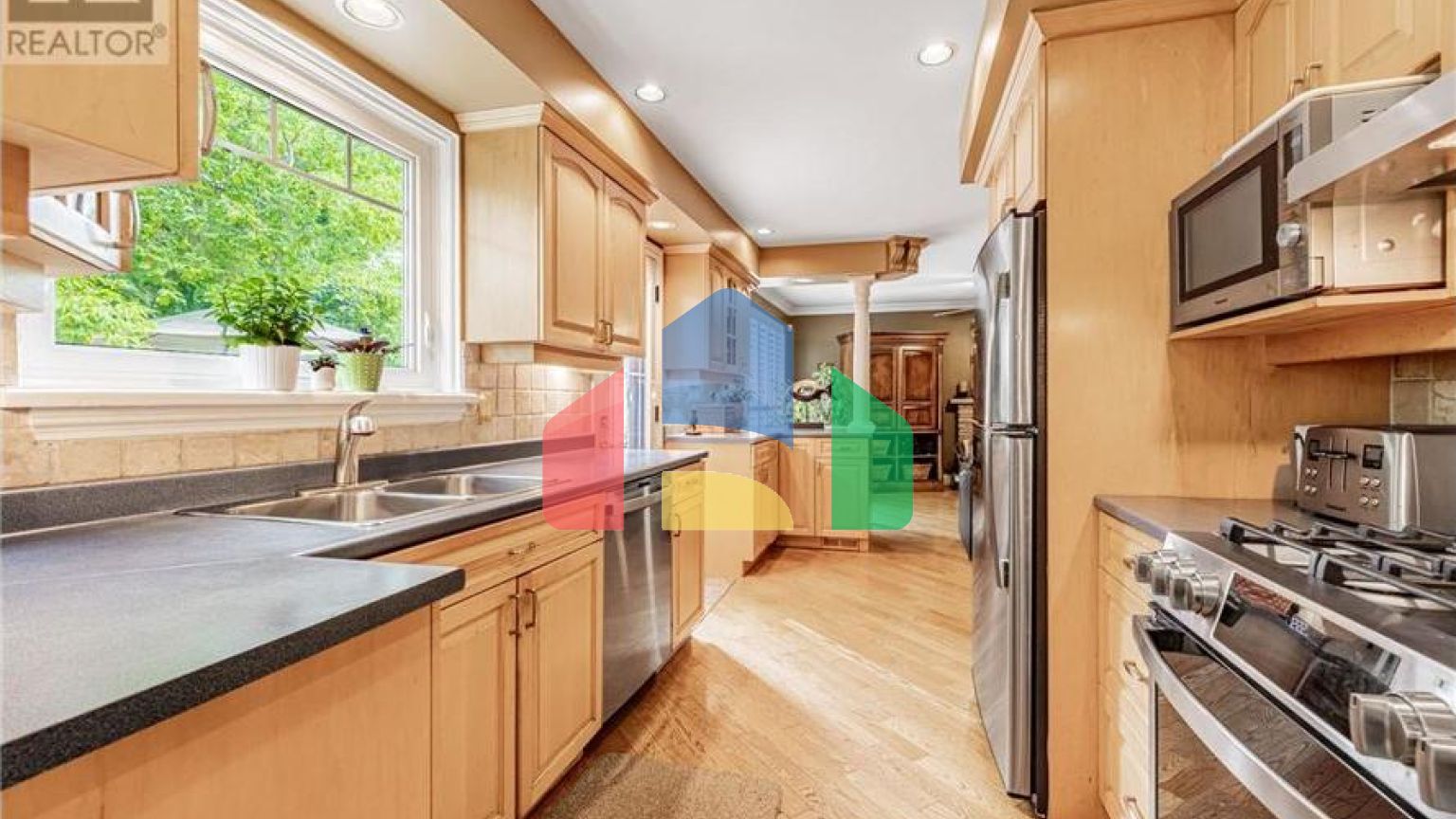 Residential - Single Family Home - Markham, Canada - Canada