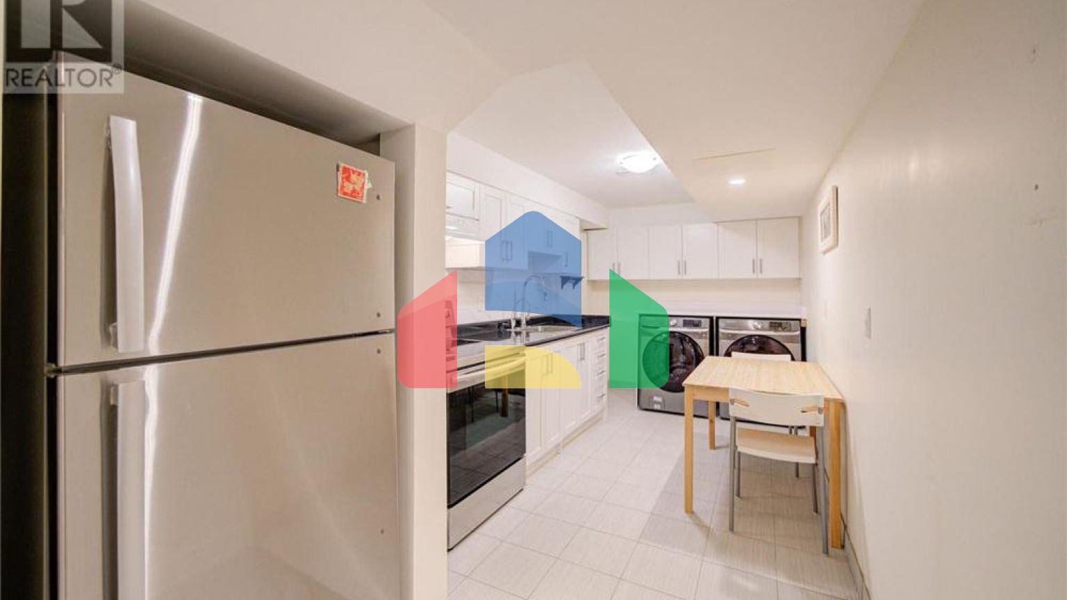 Residential - Single Family Home - Markham, Canada - Canada