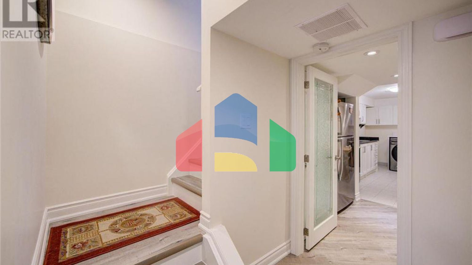 Residential - Single Family Home - Markham, Canada - Canada