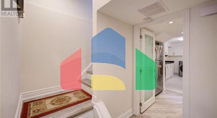 Residential - Single Family Home - Markham, Canada - Canada