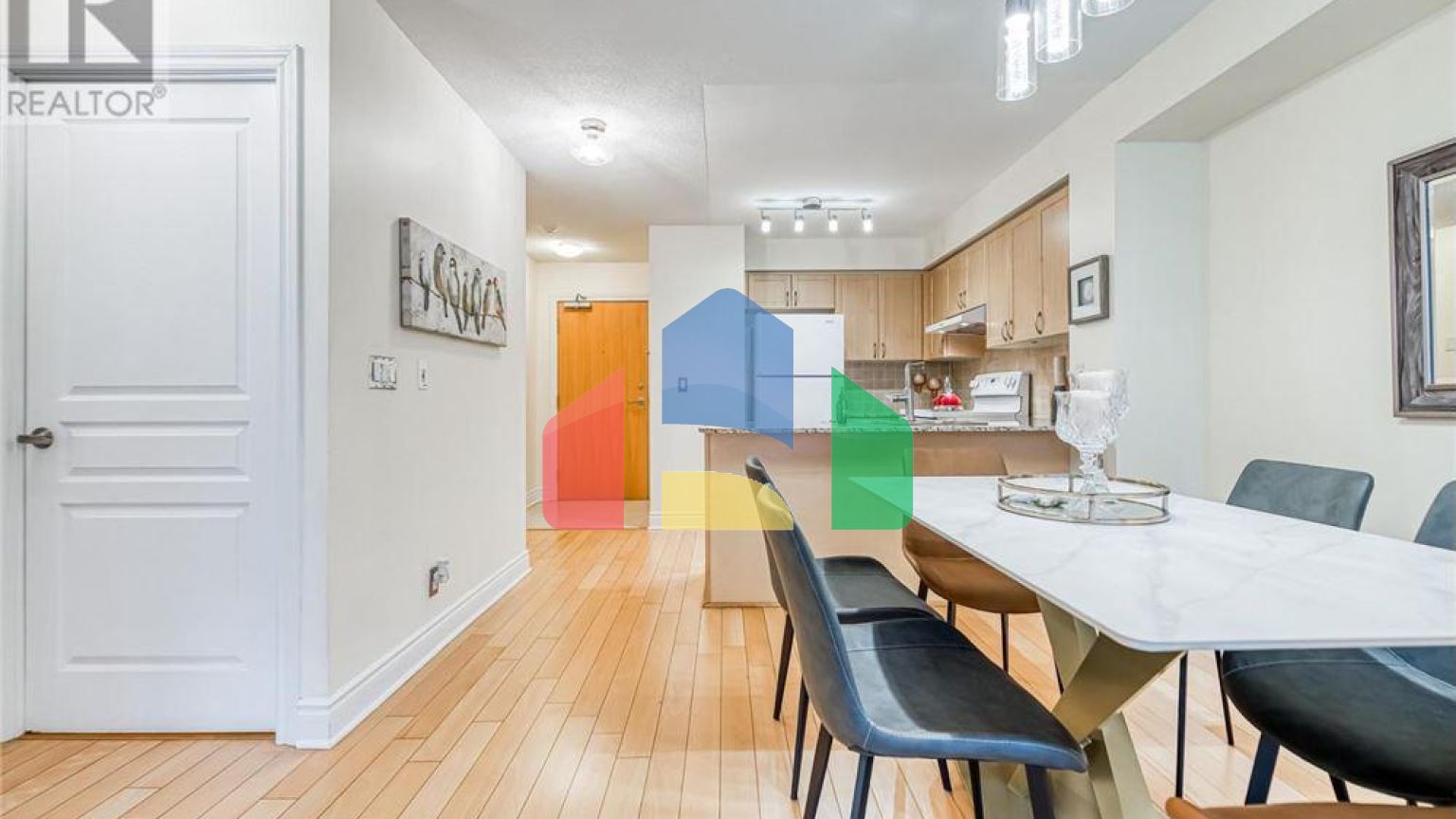 Residential - Condo/Apartment - Markham, Canada - Canada