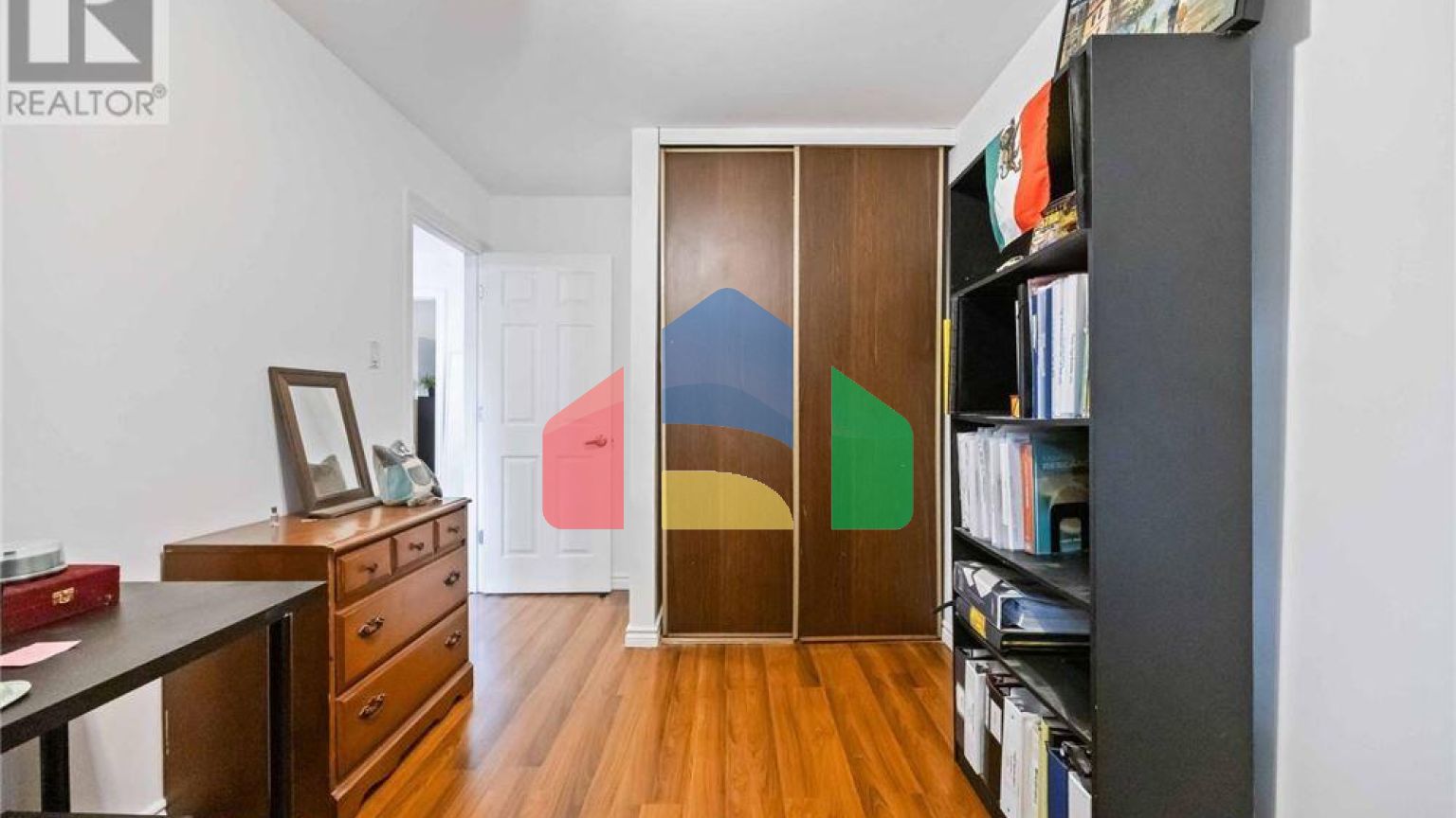 Residential - Condo/Apartment - Markham, Canada - Canada