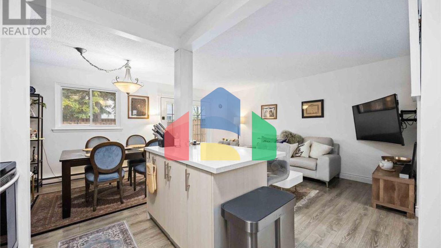 Residential - Condo/Apartment - Markham, Canada - Canada