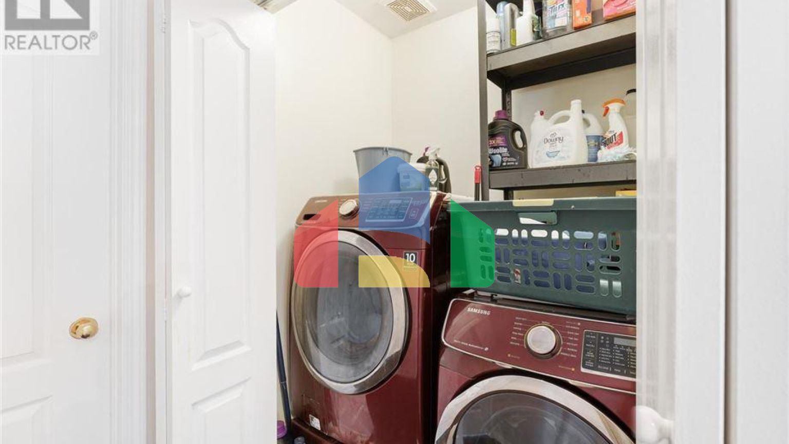 Residential - Single Family Home - Markham, Canada - Canada