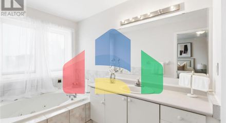 Residential - Single Family Home - Markham, Canada - Canada