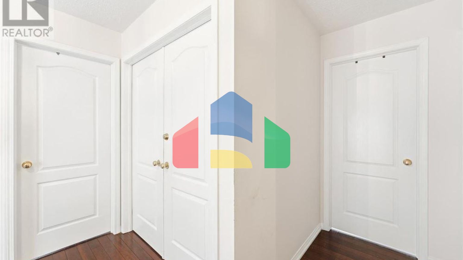 Residential - Single Family Home - Markham, Canada - Canada