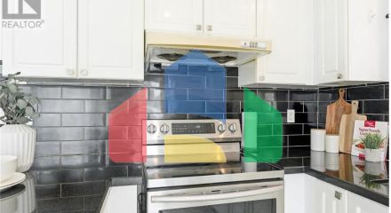 Residential - Single Family Home - Markham, Canada - Canada