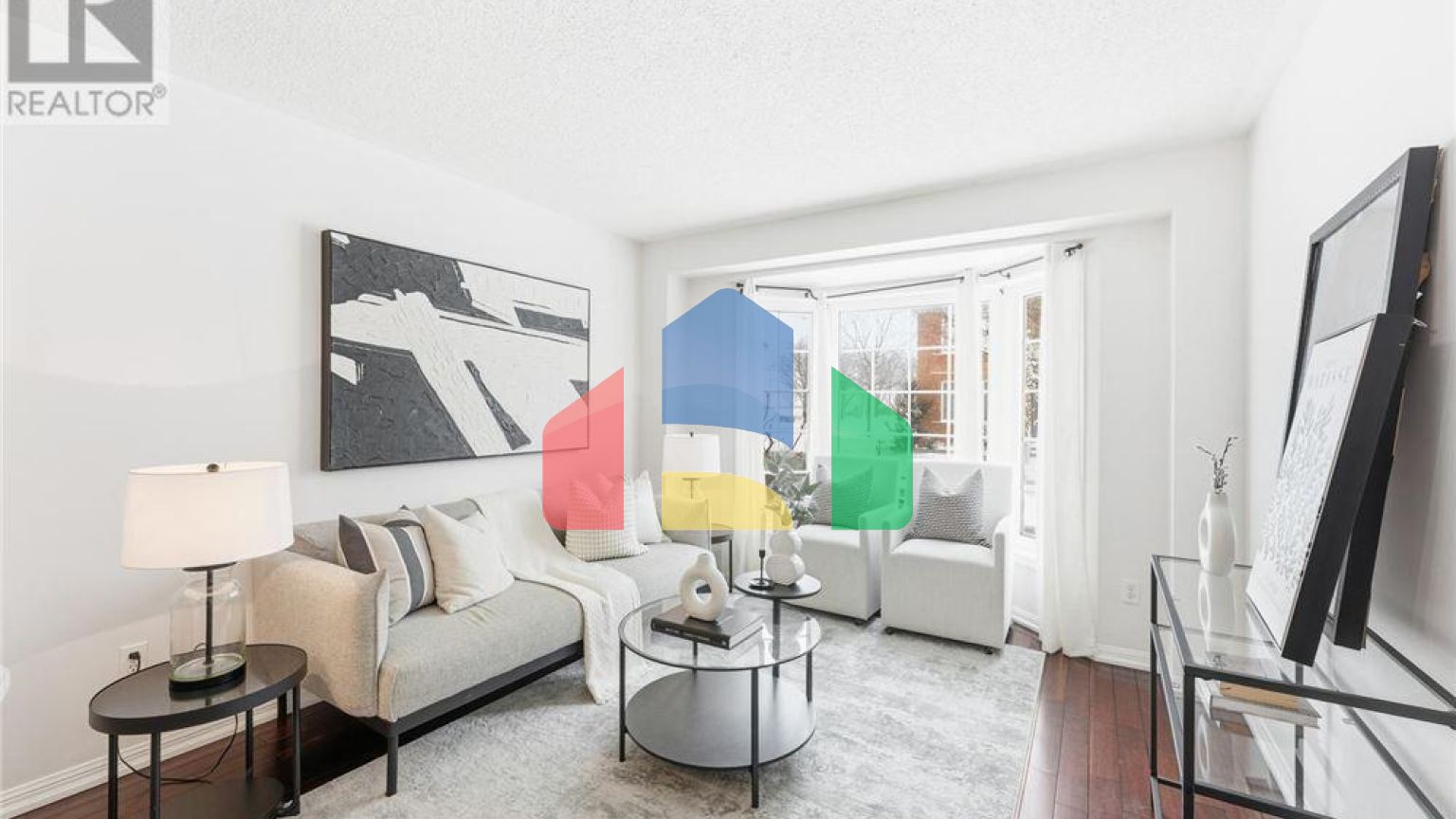 Residential - Single Family Home - Markham, Canada - Canada