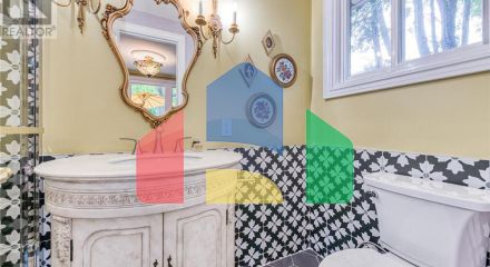 Residential - Single Family Home - Markham, Canada - Canada