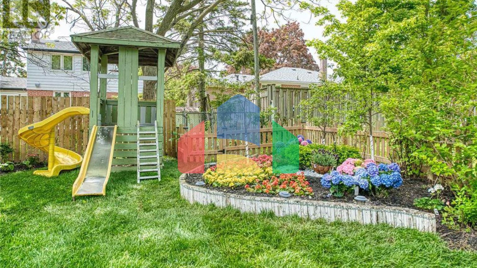 Residential - Single Family Home - Markham, Canada - Canada