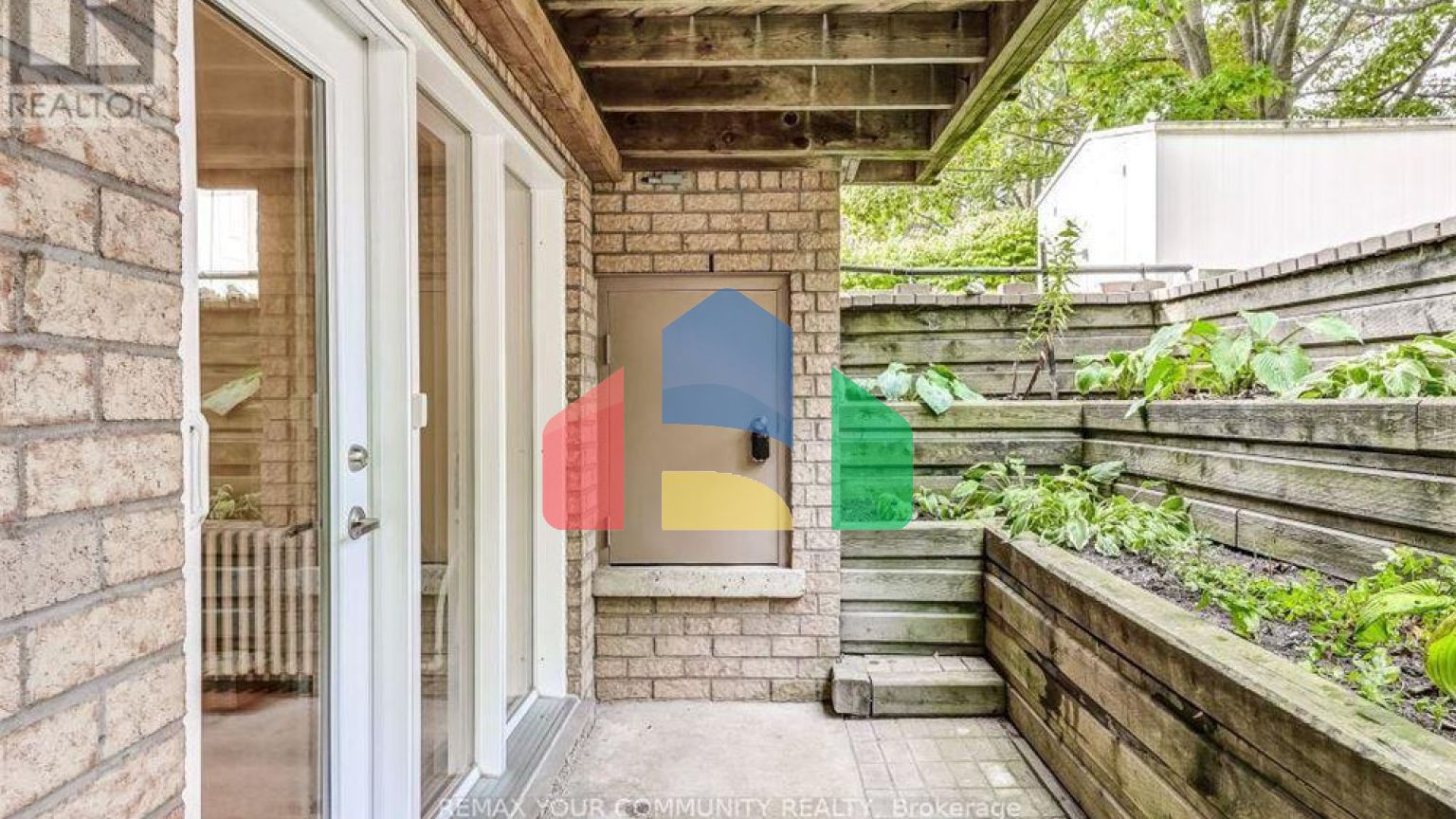 Residential - Single Family Home - Markham, Canada - Canada