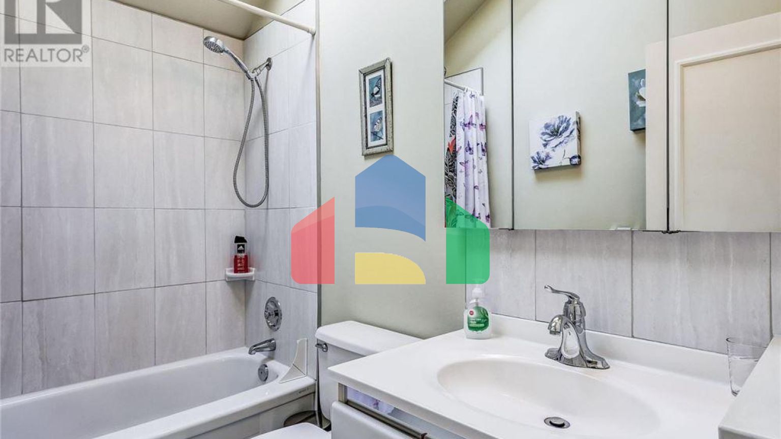 Residential - Single Family Home - Markham, Canada - Canada