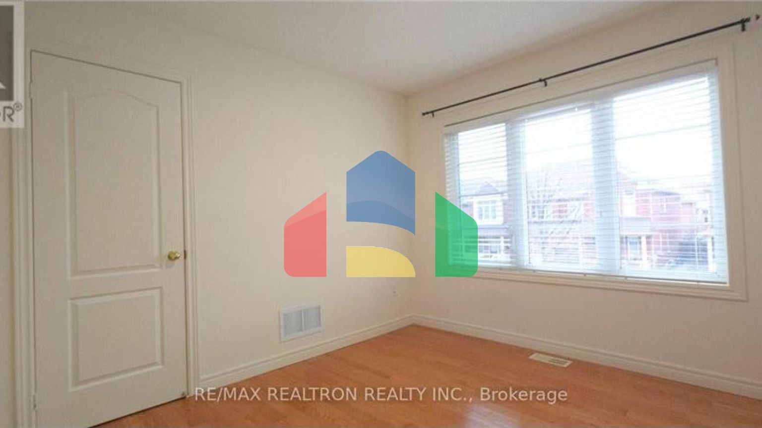 Residential - Single Family Home - Markham, Canada - Canada