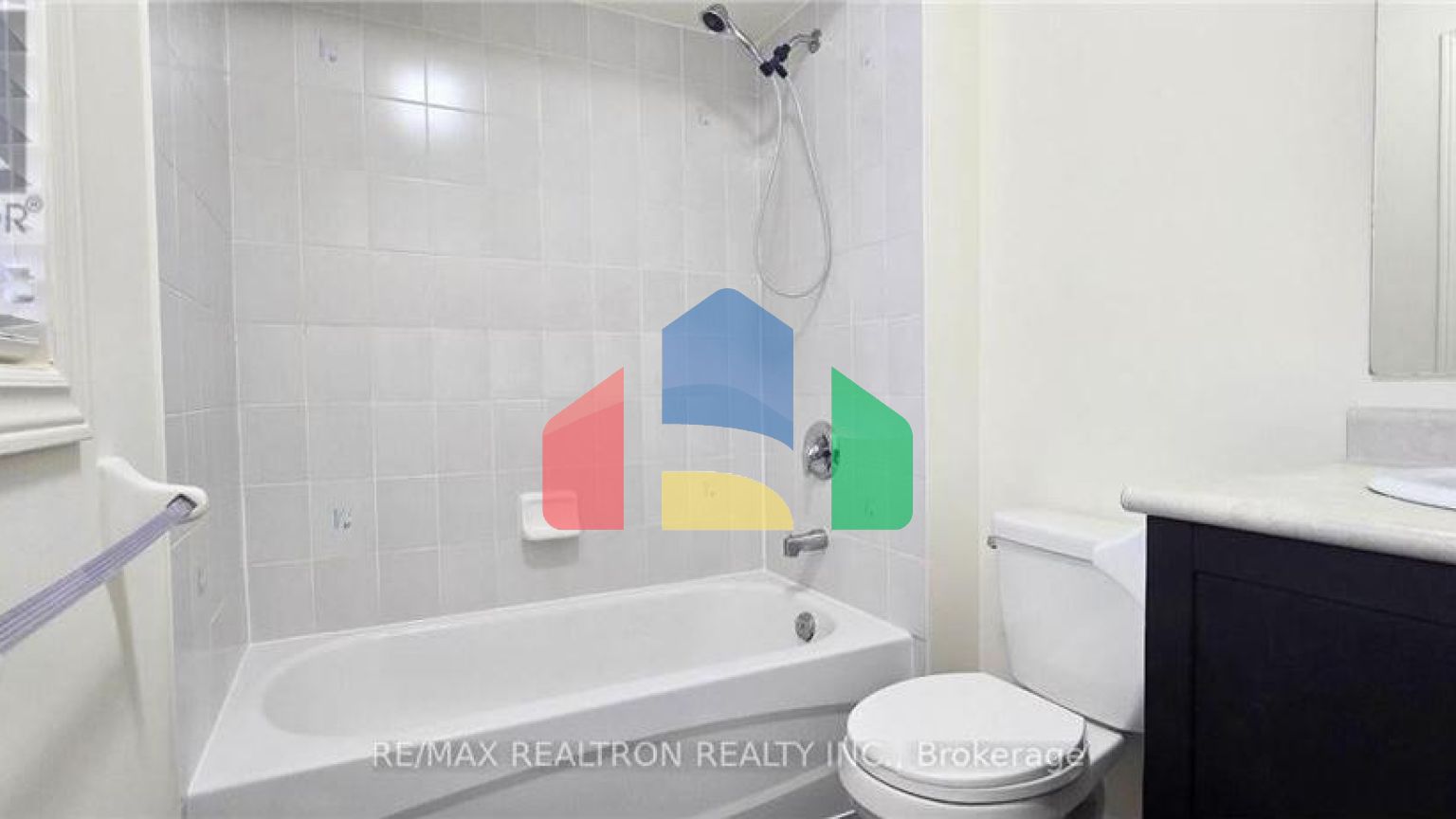 Residential - Single Family Home - Markham, Canada - Canada