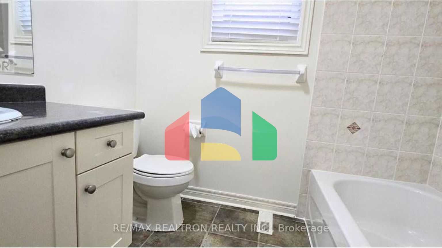 Residential - Single Family Home - Markham, Canada - Canada