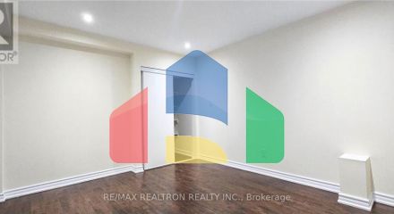 Residential - Single Family Home - Markham, Canada - Canada