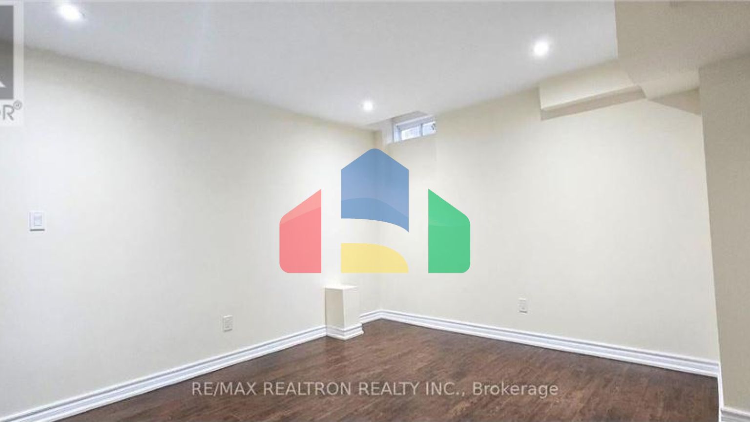 Residential - Single Family Home - Markham, Canada - Canada