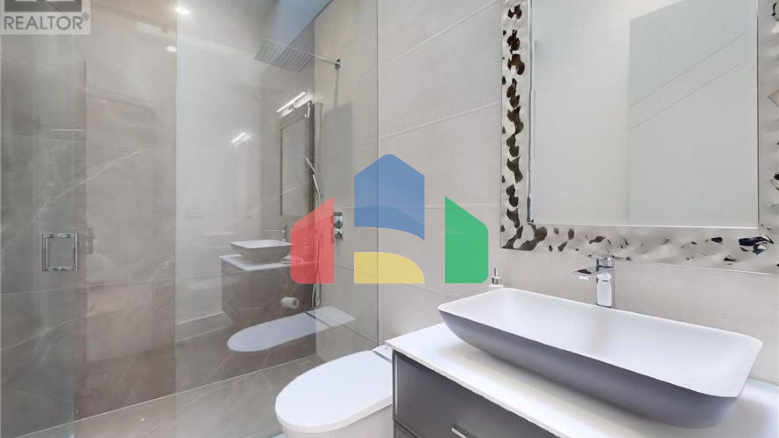 Residential - Single Family Home - Markham, Canada - Canada