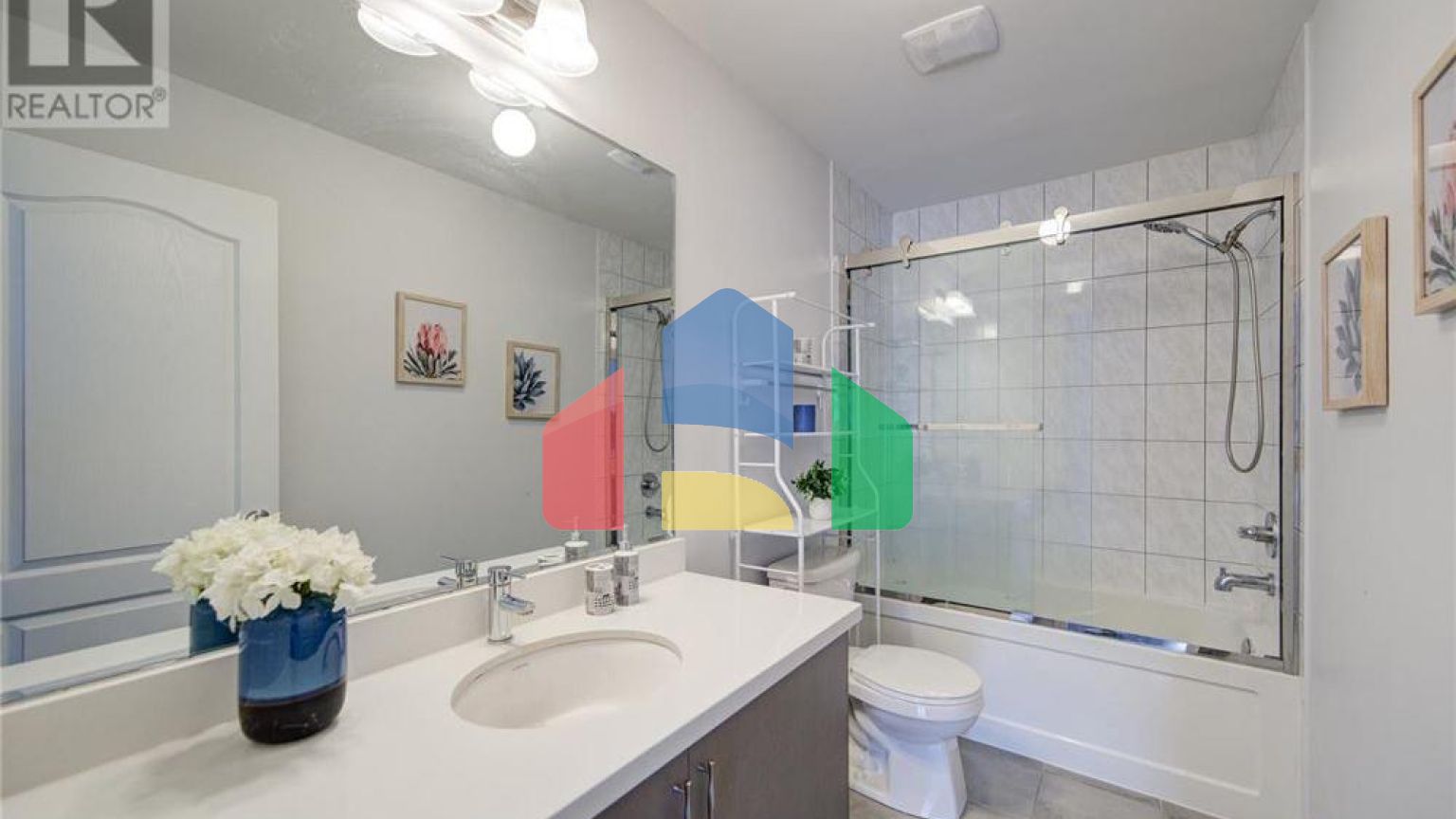 Residential - Single Family Home - Markham, Canada - Canada