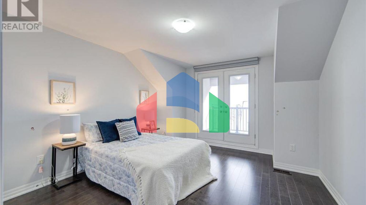 Residential - Single Family Home - Markham, Canada - Canada