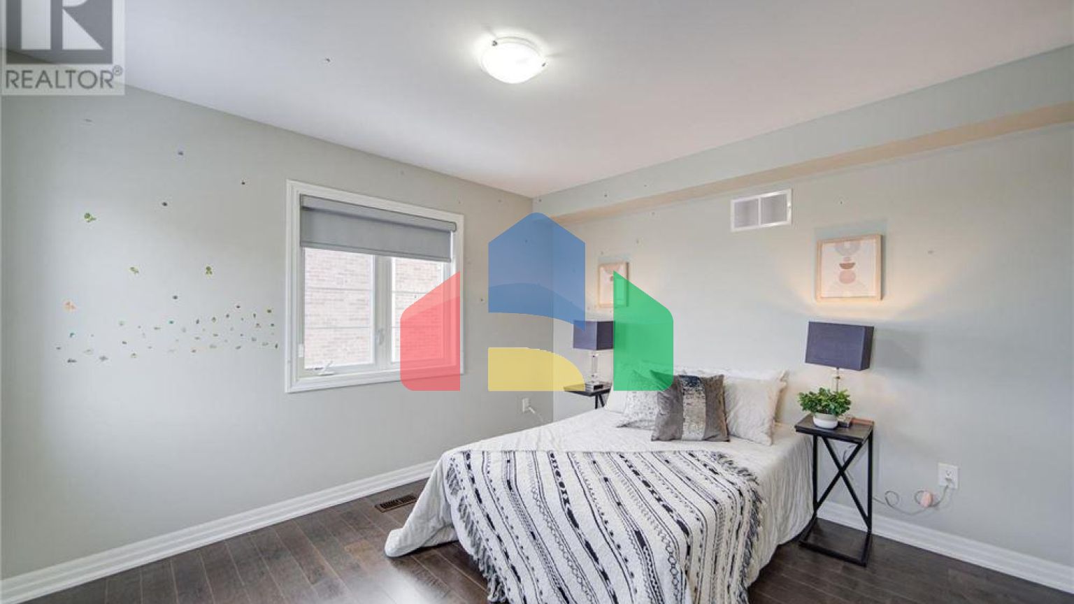 Residential - Single Family Home - Markham, Canada - Canada