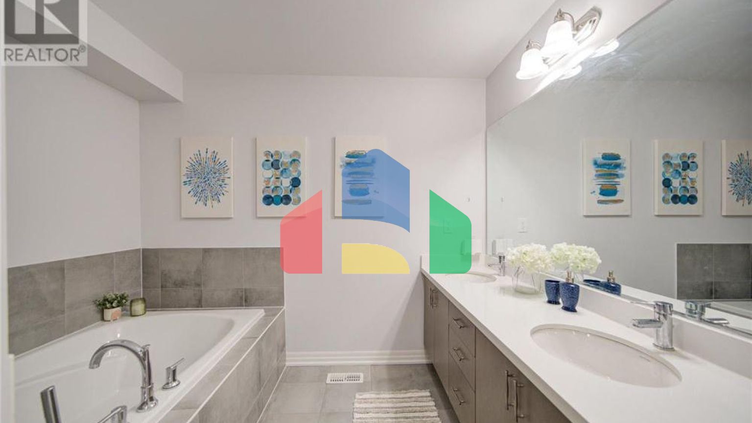 Residential - Single Family Home - Markham, Canada - Canada