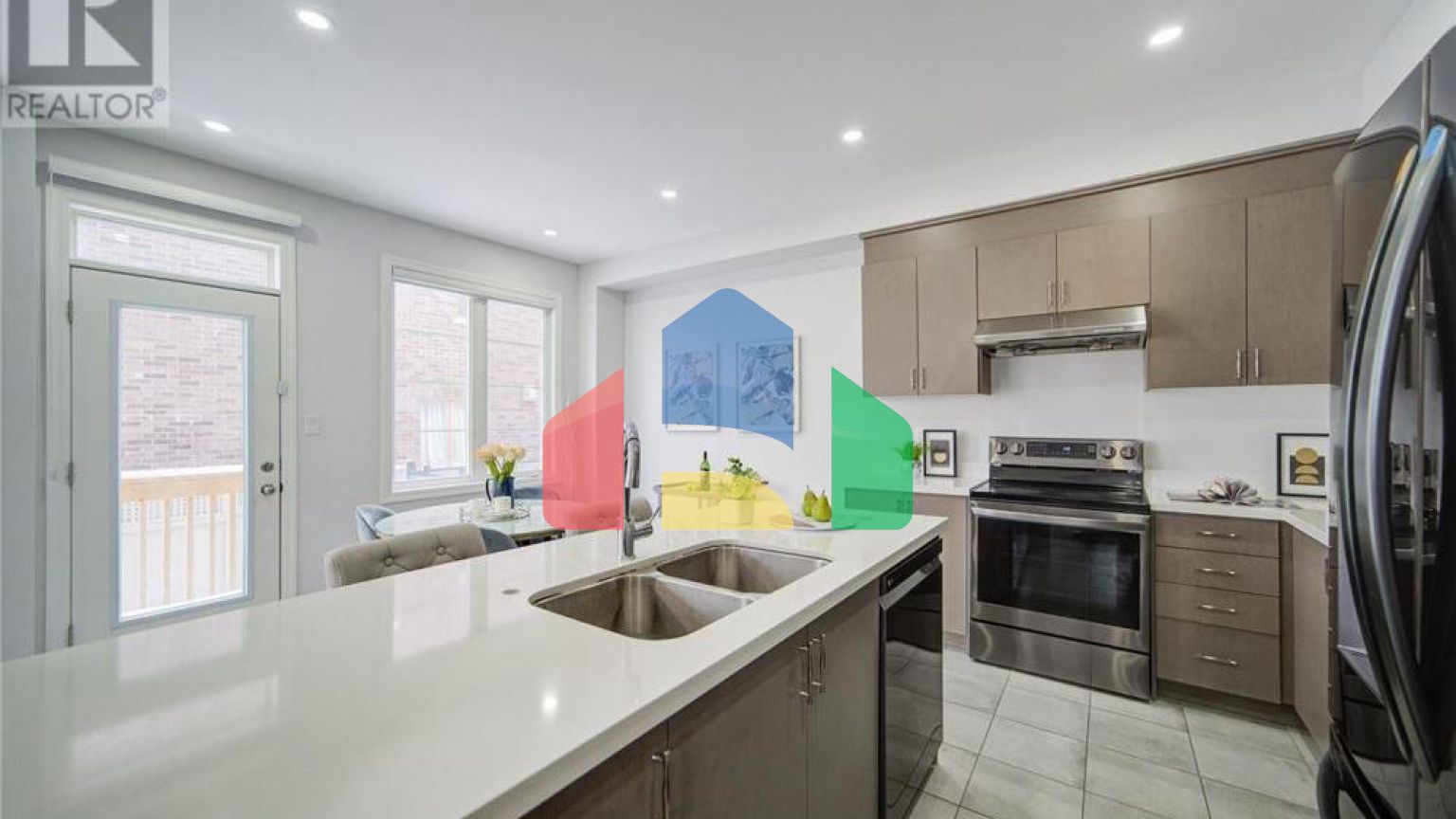 Residential - Single Family Home - Markham, Canada - Canada