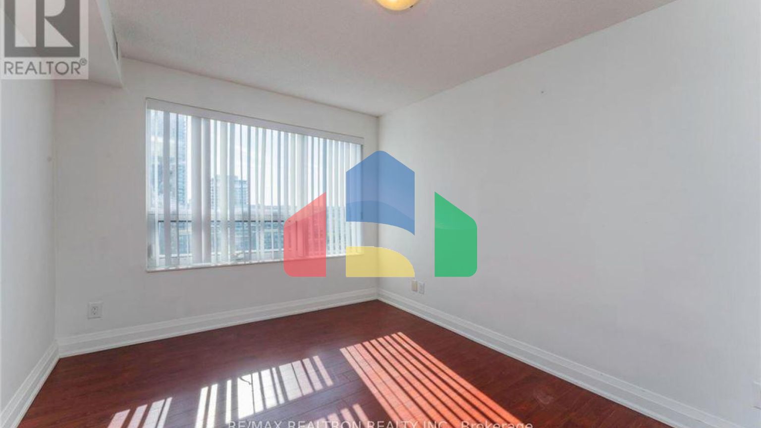 Residential - Condo/Apartment - Markham, Canada - Canada