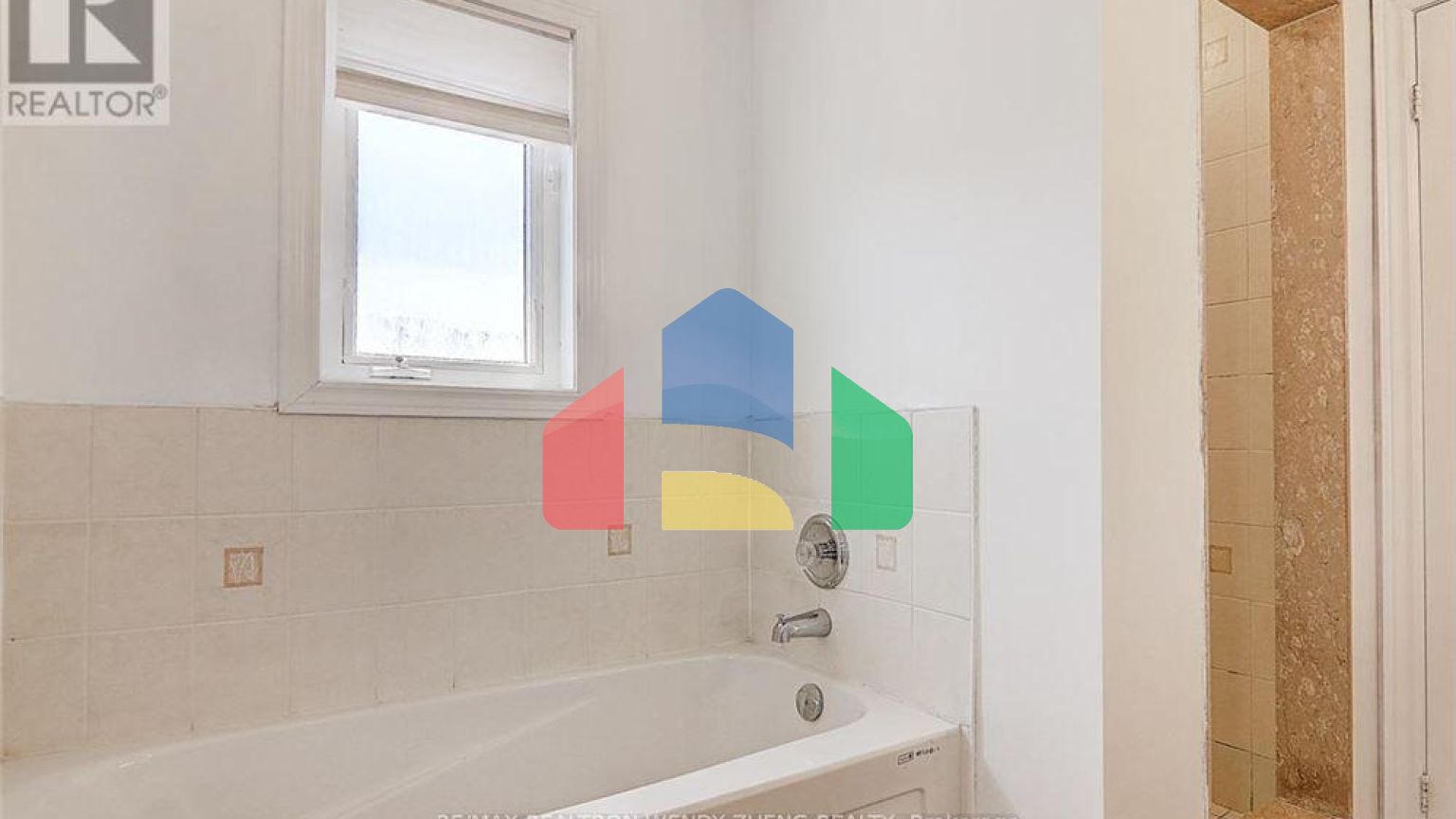 Residential - Single Family Home - Markham, Canada - Canada