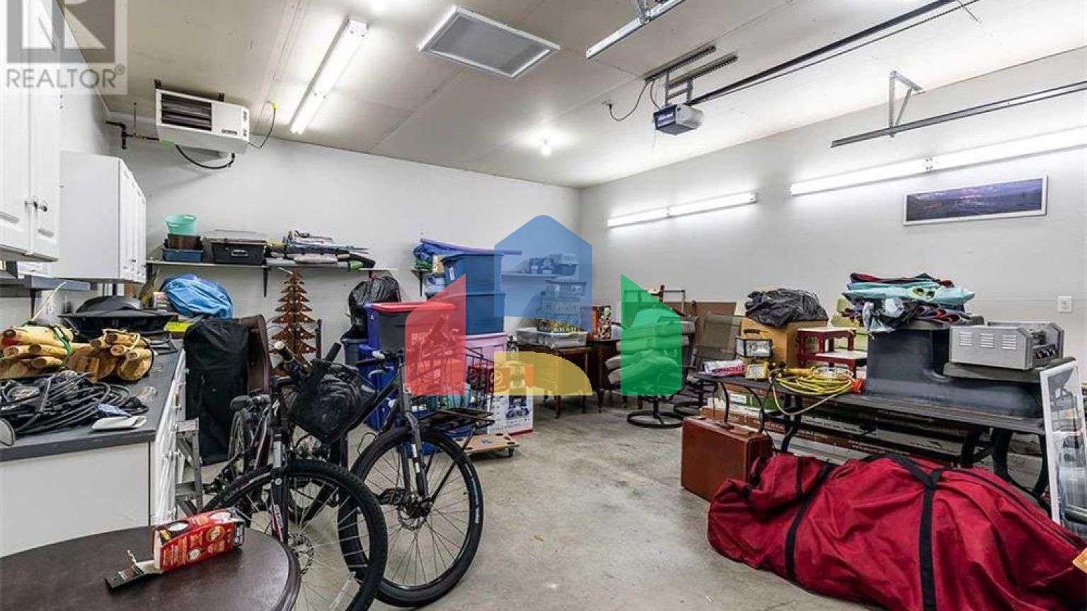 Residential - Single Family Home - Medicine Hat, Canada - Canada