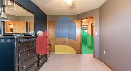 Residential - Single Family Home - Medicine Hat, Canada - Canada