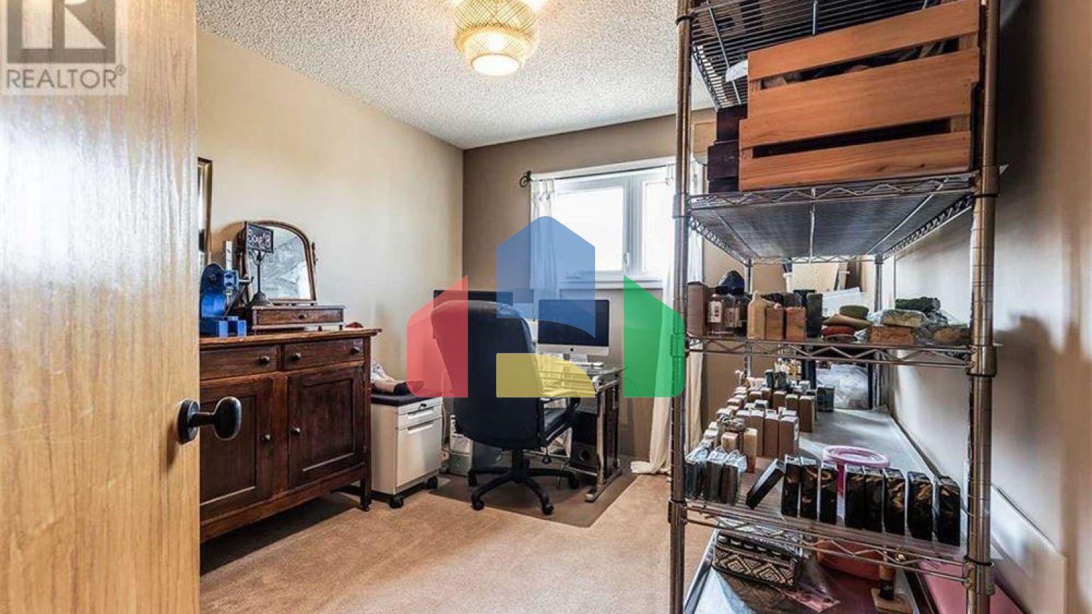 Residential - Single Family Home - Medicine Hat, Canada - Canada