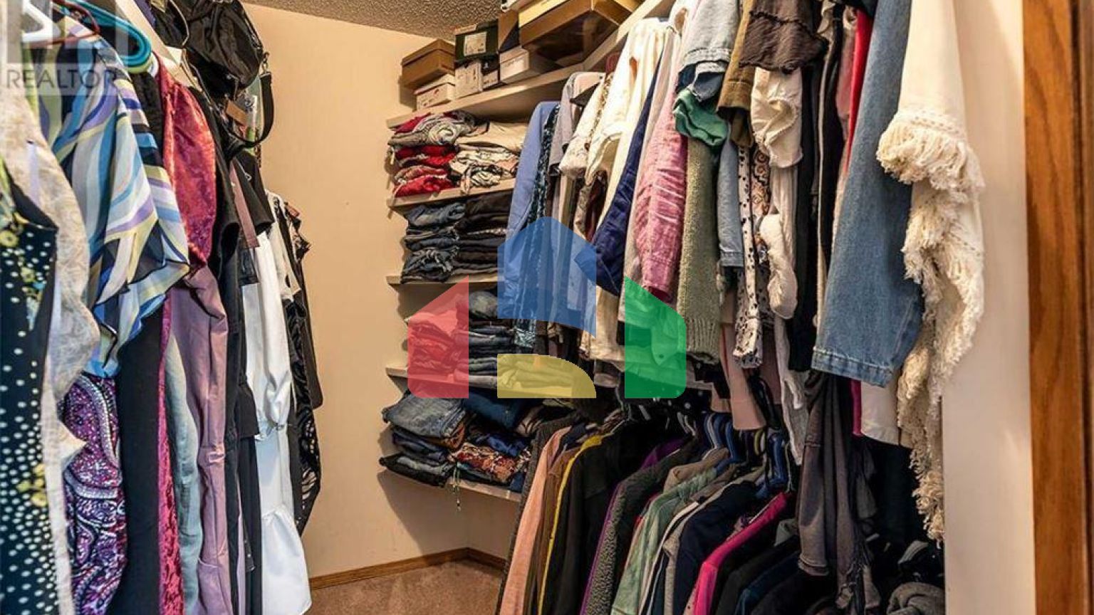 Residential - Single Family Home - Medicine Hat, Canada - Canada