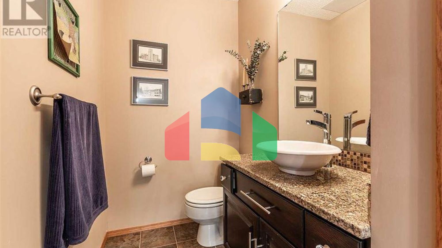 Residential - Single Family Home - Medicine Hat, Canada - Canada