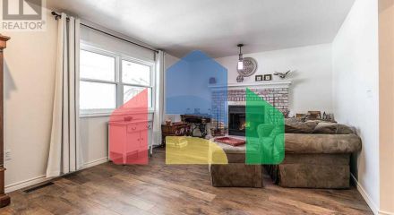 Residential - Single Family Home - Medicine Hat, Canada - Canada