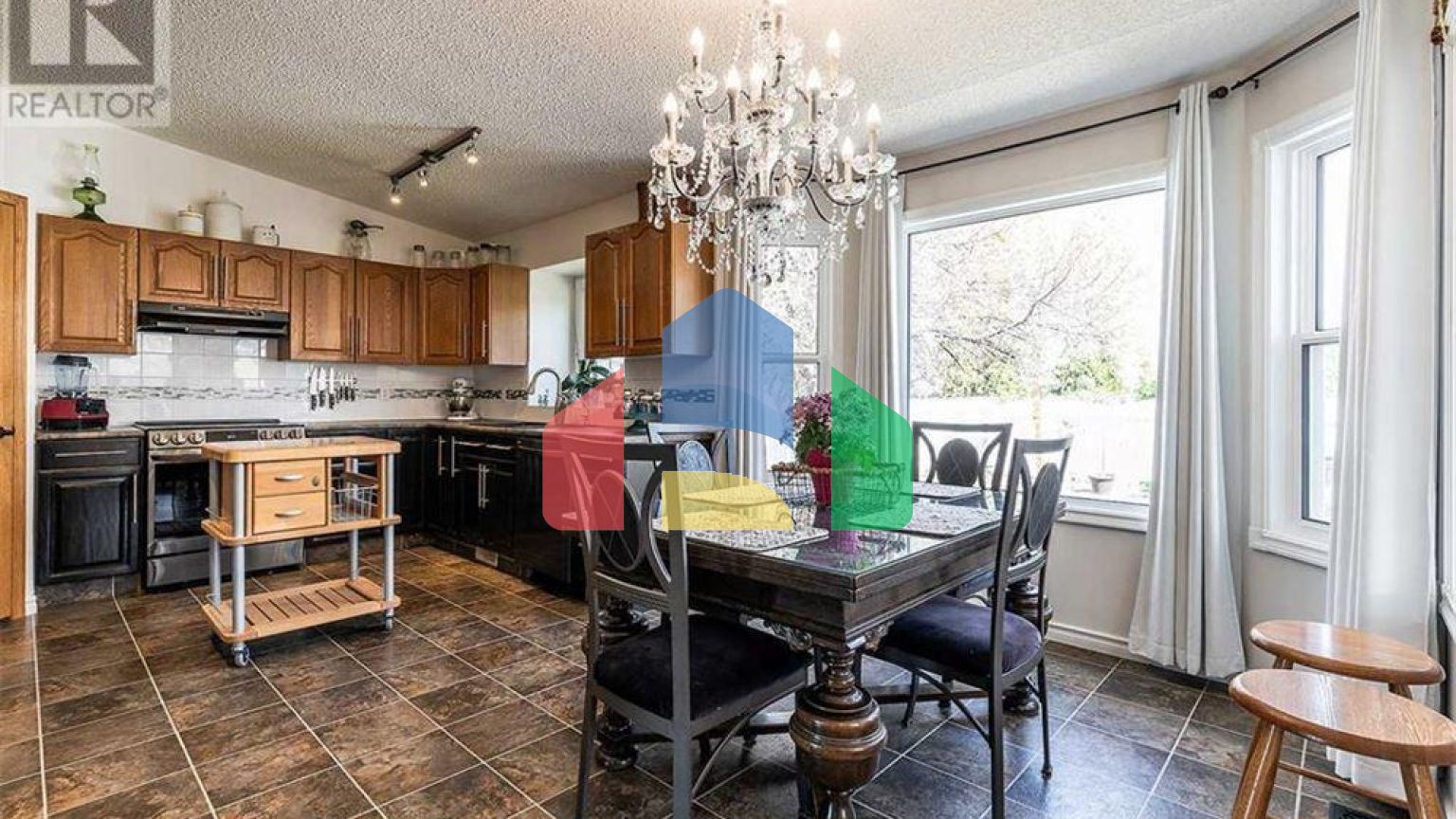 Residential - Single Family Home - Medicine Hat, Canada - Canada