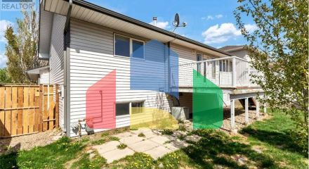 Residential - Single Family Home - Medicine Hat, Canada - Canada