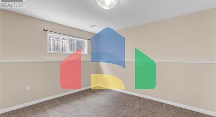 Residential - Single Family Home - Medicine Hat, Canada - Canada