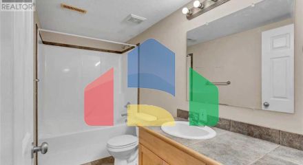 Residential - Single Family Home - Medicine Hat, Canada - Canada