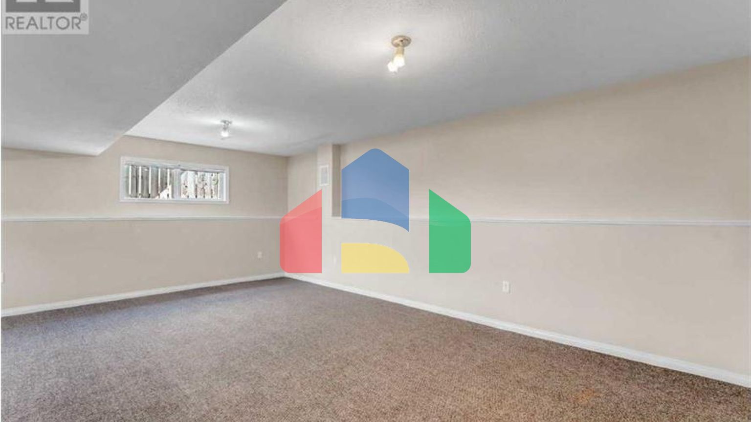 Residential - Single Family Home - Medicine Hat, Canada - Canada