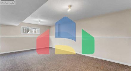 Residential - Single Family Home - Medicine Hat, Canada - Canada