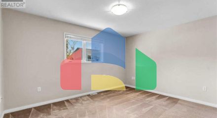 Residential - Single Family Home - Medicine Hat, Canada - Canada