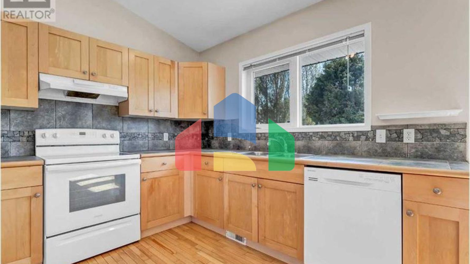 Residential - Single Family Home - Medicine Hat, Canada - Canada