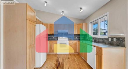 Residential - Single Family Home - Medicine Hat, Canada - Canada