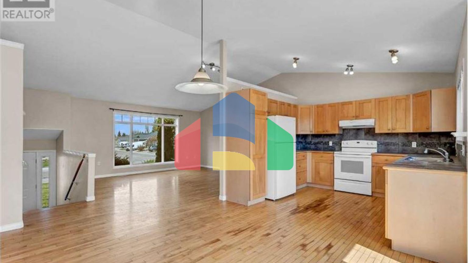 Residential - Single Family Home - Medicine Hat, Canada - Canada