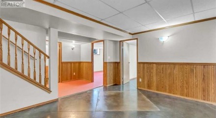 Residential - Single Family Home - Medicine Hat, Canada - Canada